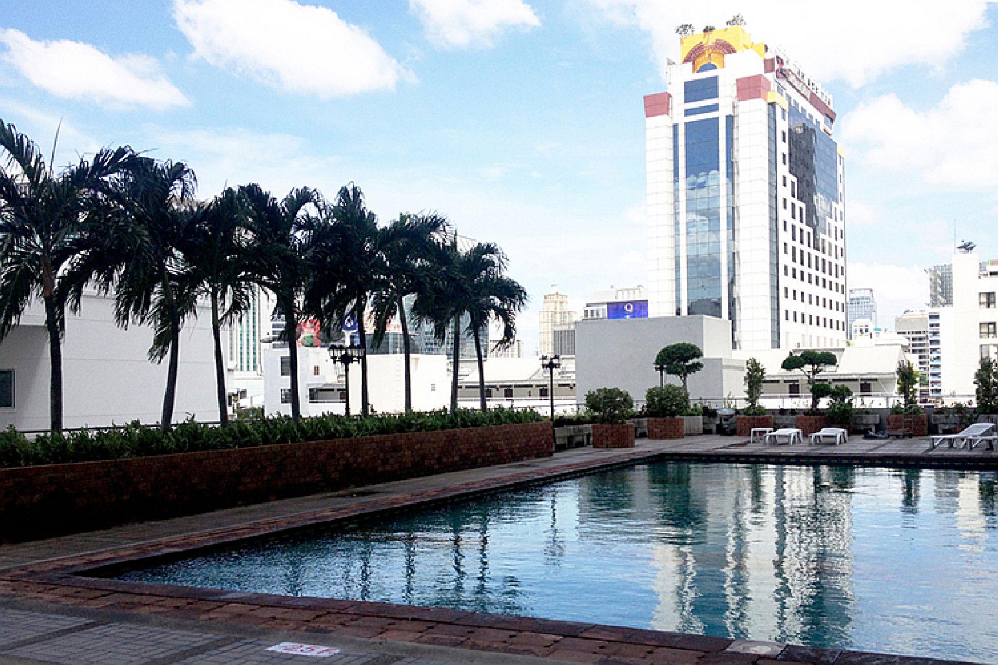 Royal Benja Hotel Bangkok Exterior photo